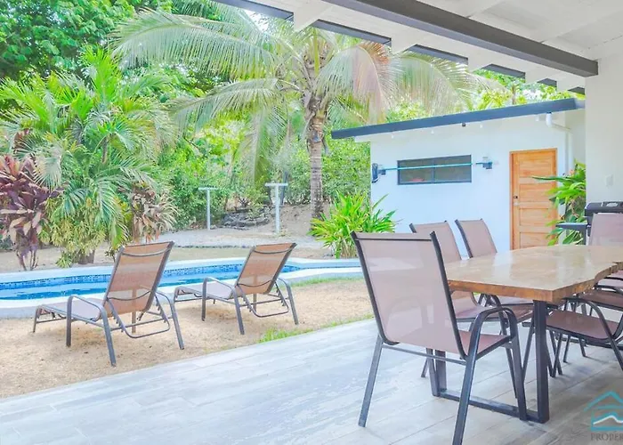 Holiday home Casa Encanto Charming House 5 Minutes Walking From The Samara