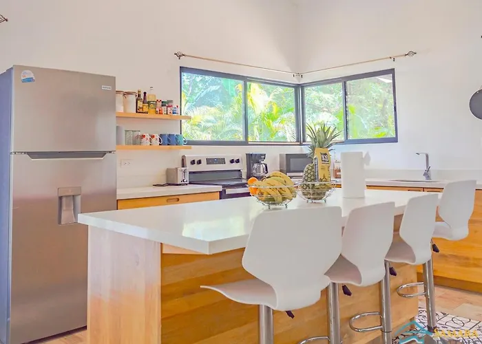 Casa Encanto Charming House 5 Minutes Walking From The *